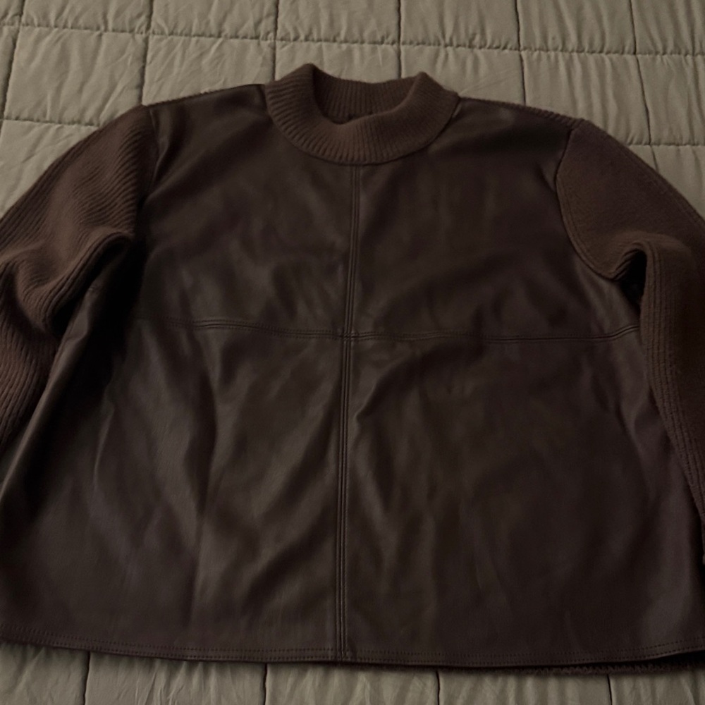 Ann Taylor Women's Dark Brown Crew Neck Sweater